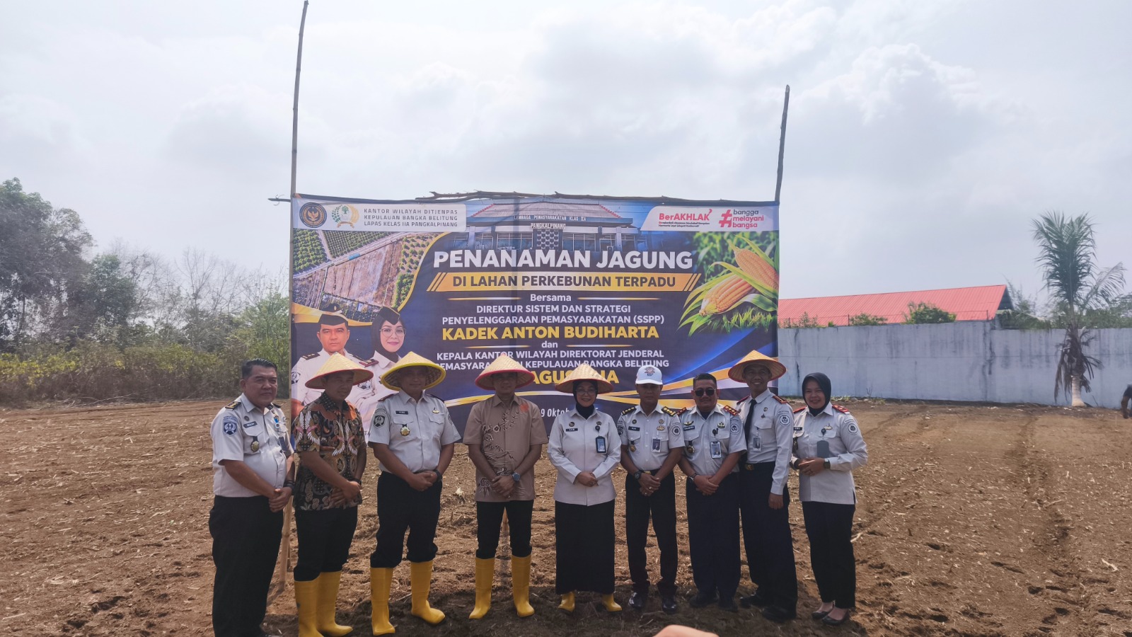 Direktur SSPP Ditjenpas Apresiasi Pengembangan Lahan Perkebunan Terpadu Lapas Pangkalpinang